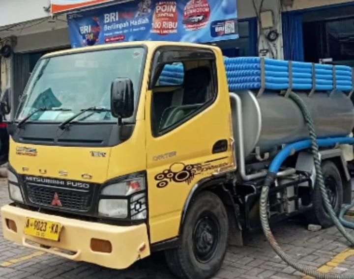 sedot wc senayan city