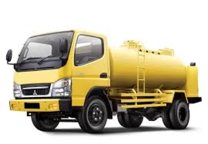 SEDOT WC SAMPAI HABIS senayan city